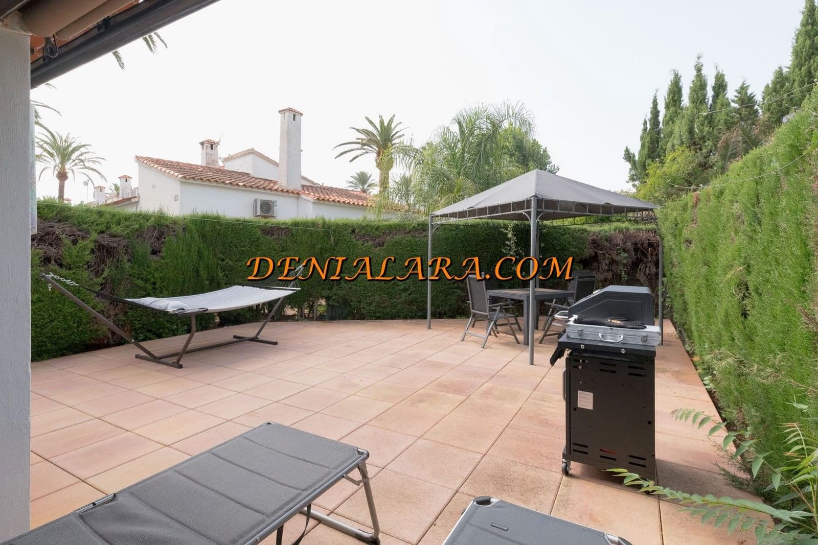 3 quarto Bungalow para venda em Denia com piscina - 409 999 € (Ref: 9935067)