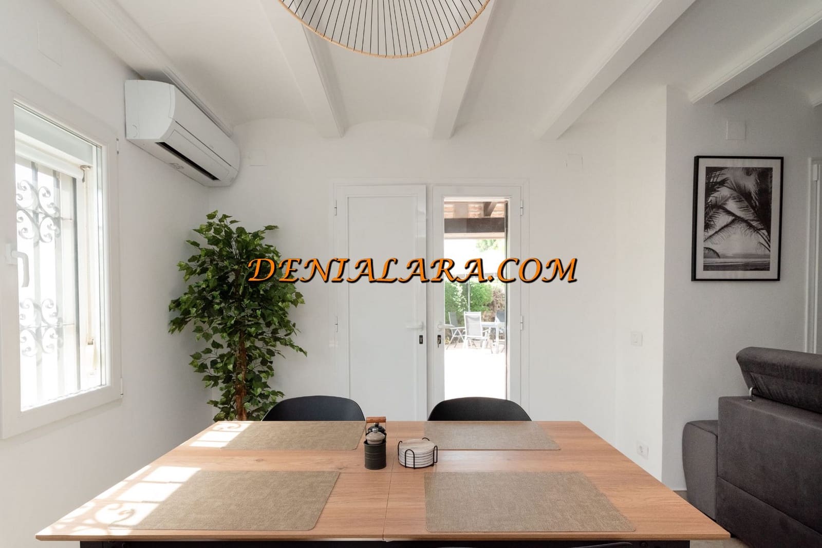 3 quarto Bungalow para venda em Denia com piscina - 409 999 € (Ref: 9935067)