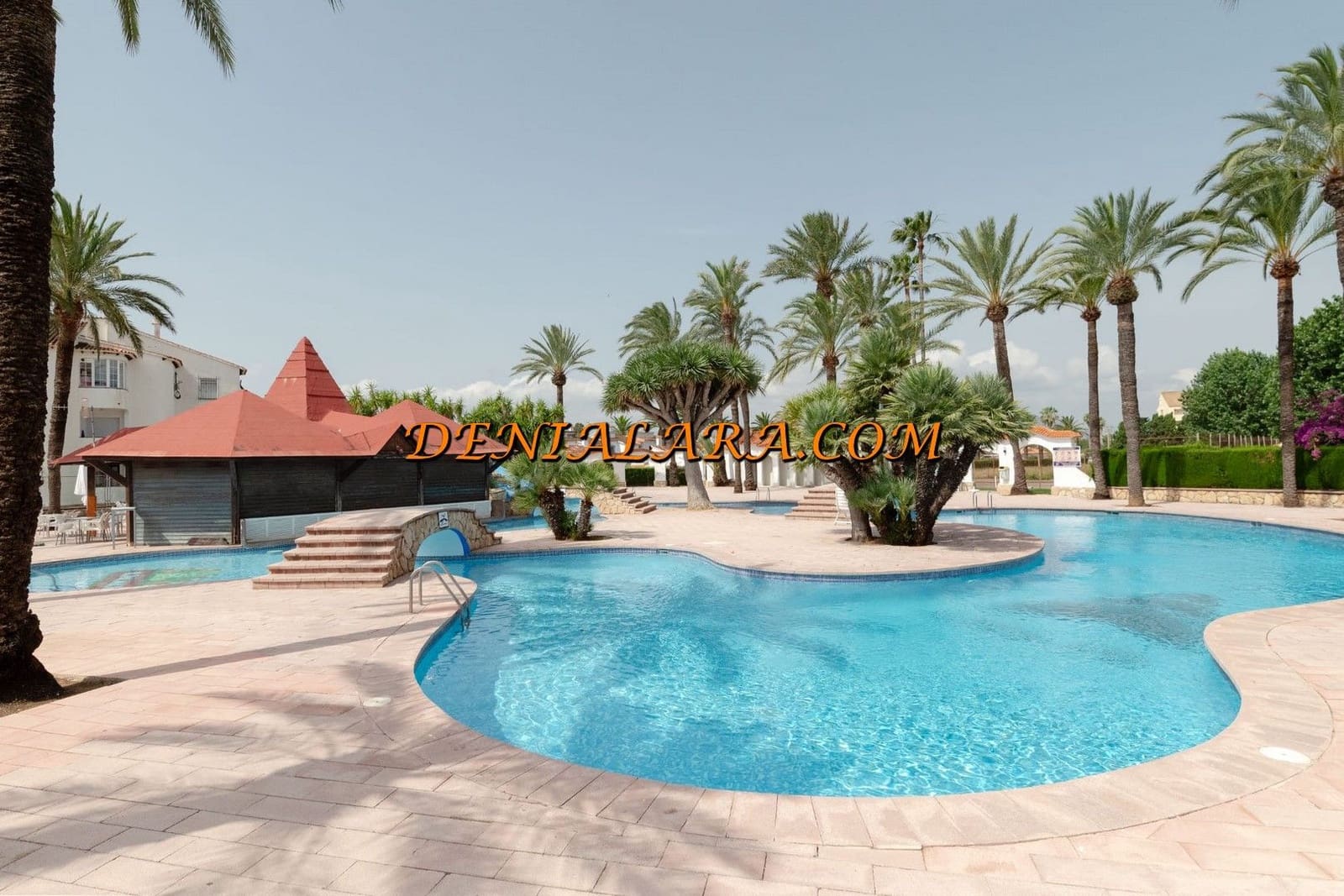 3 quarto Bungalow para venda em Denia com piscina - 409 999 € (Ref: 9935067)
