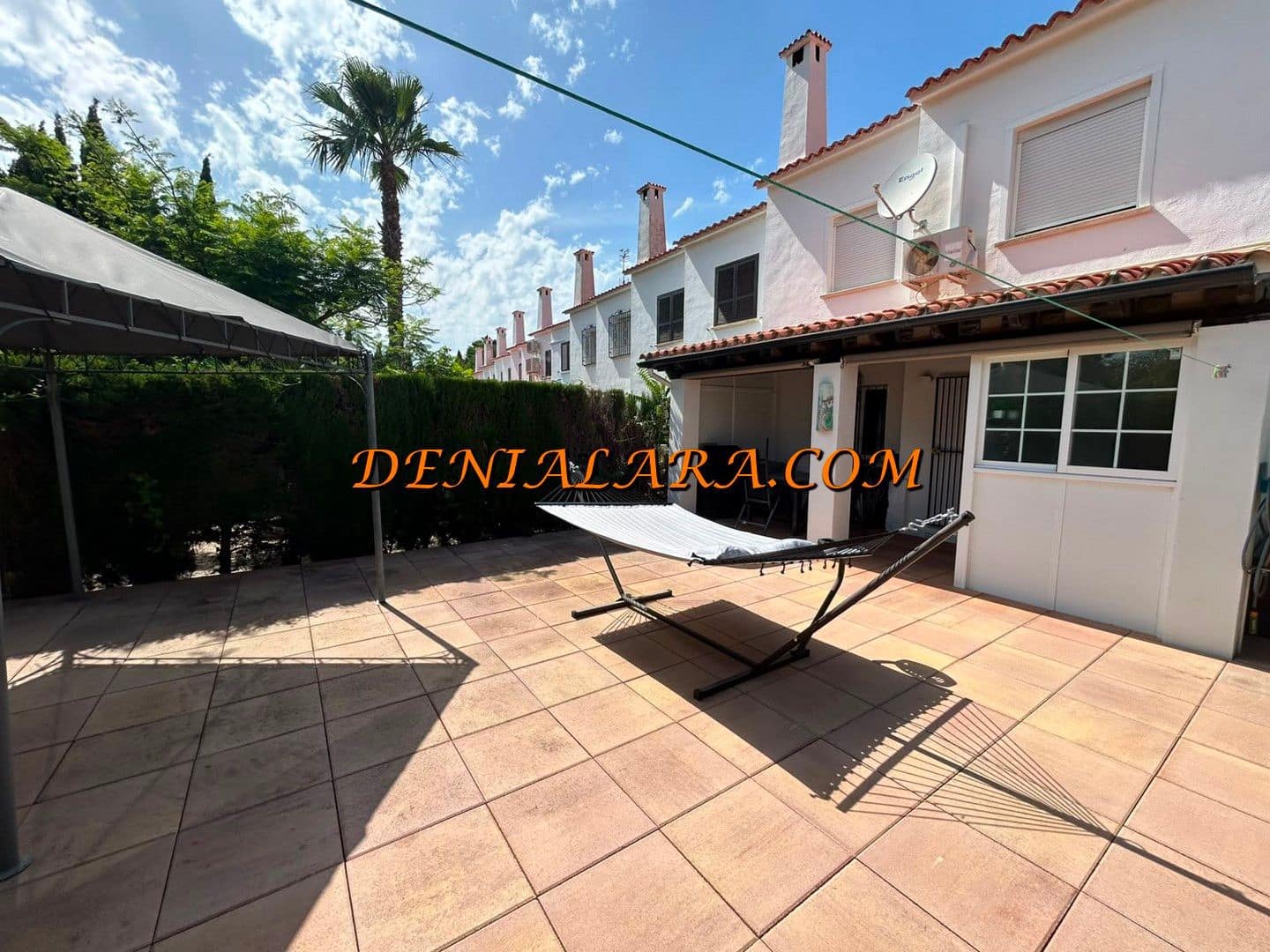 3 quarto Bungalow para venda em Denia com piscina - 409 999 € (Ref: 9935067)