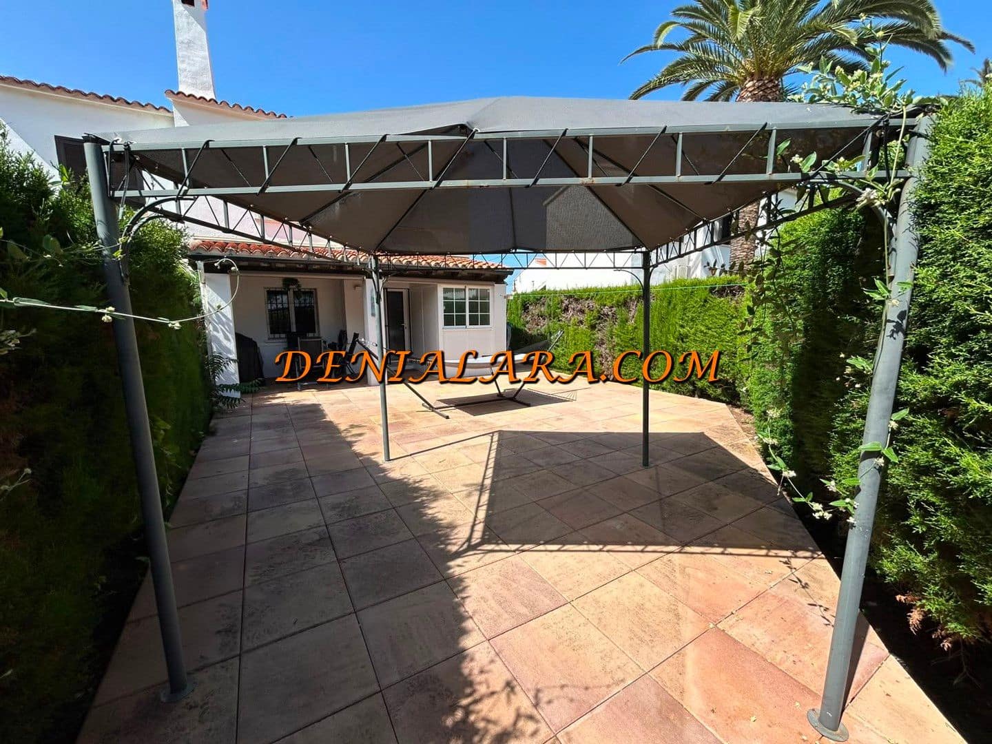 3 quarto Bungalow para venda em Denia com piscina - 409 999 € (Ref: 9935067)