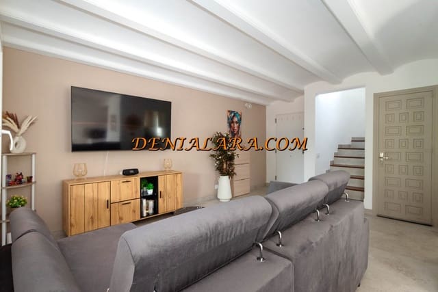 3 quarto Bungalow para venda em Dénia com piscina - 409 999 € (Ref: 9935067)
