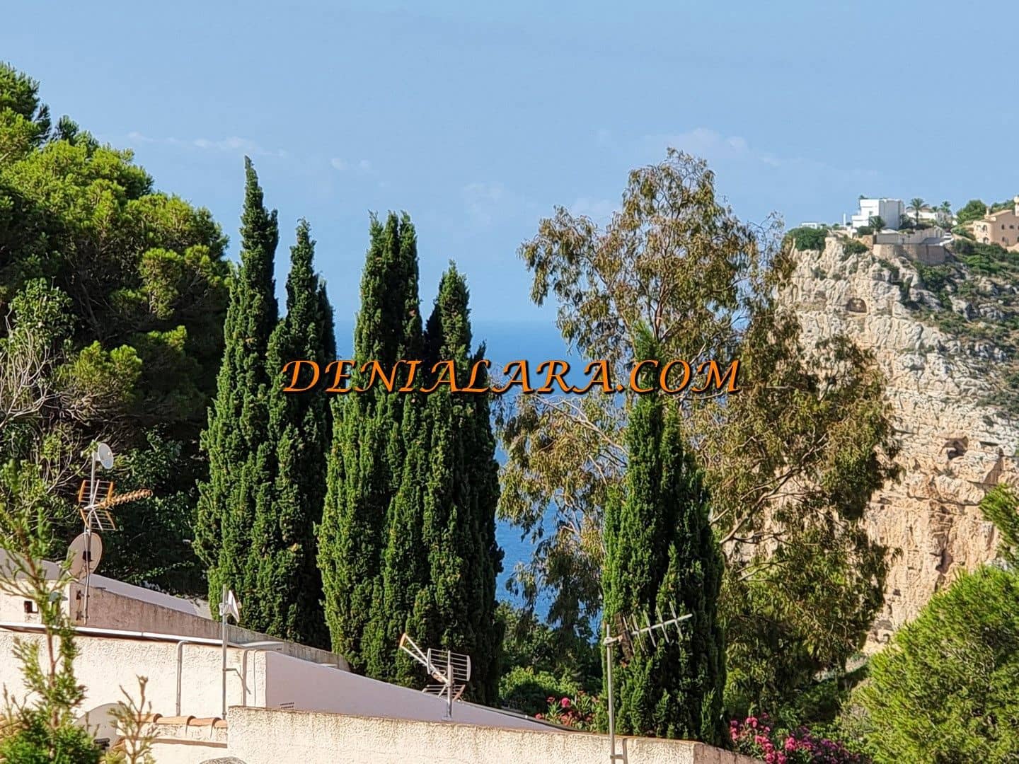 1 bedroom Apartment for sale in Cumbre del Sol with pool garage - € 175,000 (Ref: 9944539)
