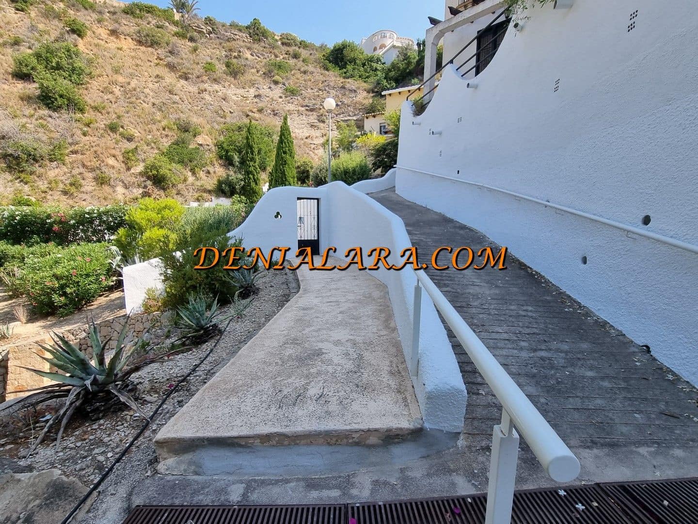 1 bedroom Apartment for sale in Cumbre del Sol with pool garage - € 175,000 (Ref: 9944539)