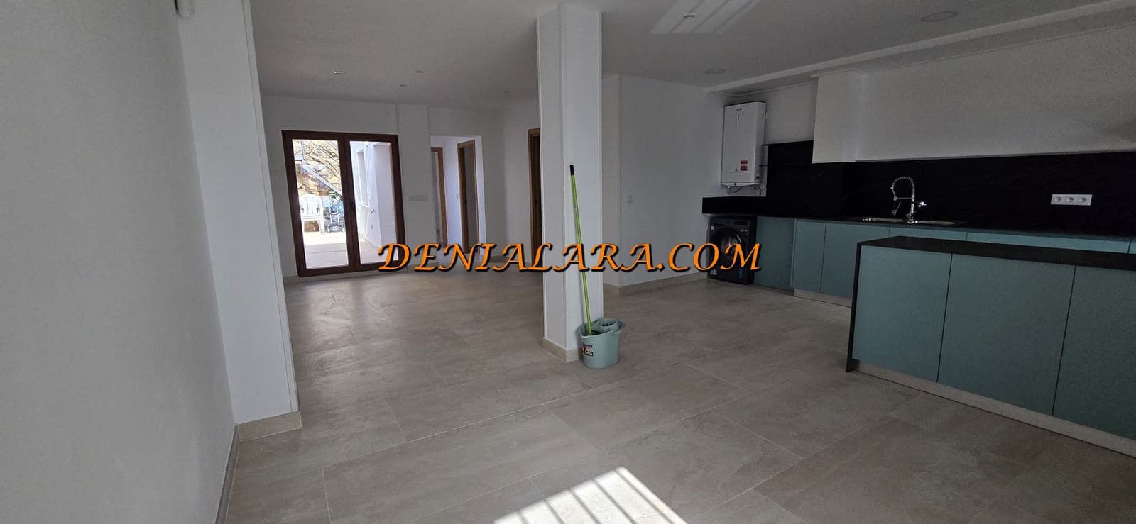 2 quarto Apartamento para arrendar em Denia - 1 200 € (Ref: 9968627)