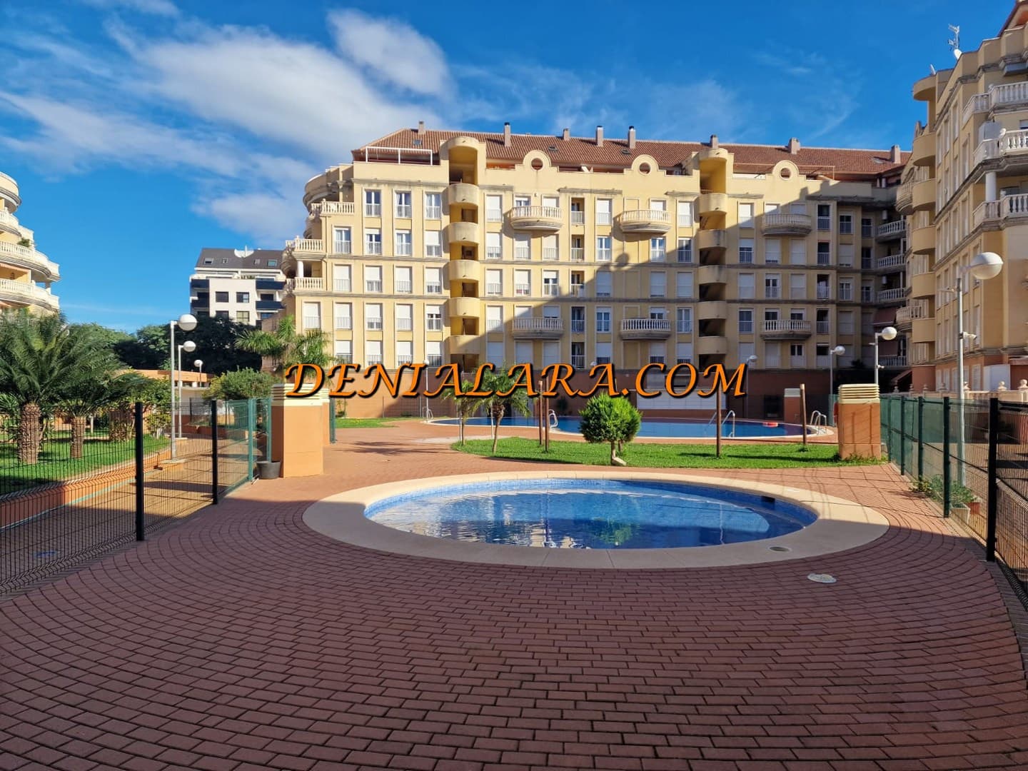 3 soveværelse Lejlighed til salg i Denia med swimmingpool garage - € 299.999 (Ref: 9981667)