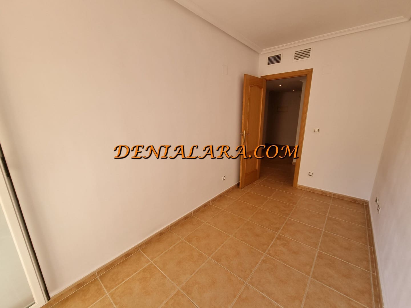 3 soveværelse Lejlighed til salg i Denia med swimmingpool garage - € 299.999 (Ref: 9981667)