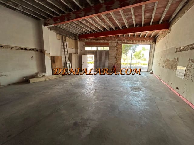 Comercial para arrendar em El Vergel / Verger - 1 200 € (Ref: 9996393)