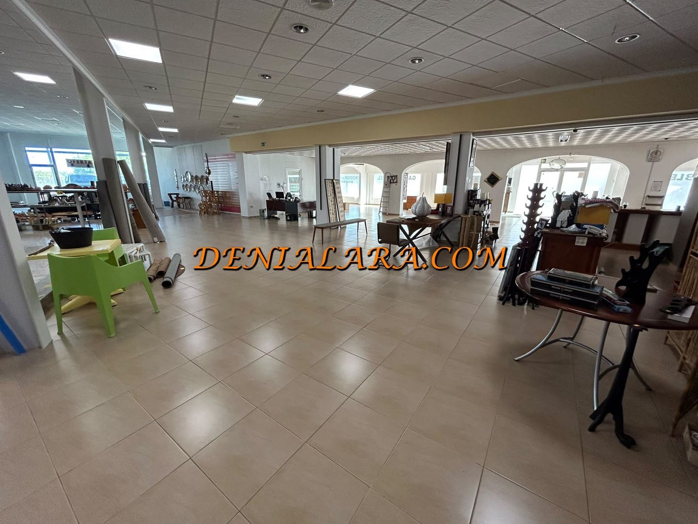 Commercieel te huur in El Vergel / Verger - € 1.500 (Ref: 9999067)