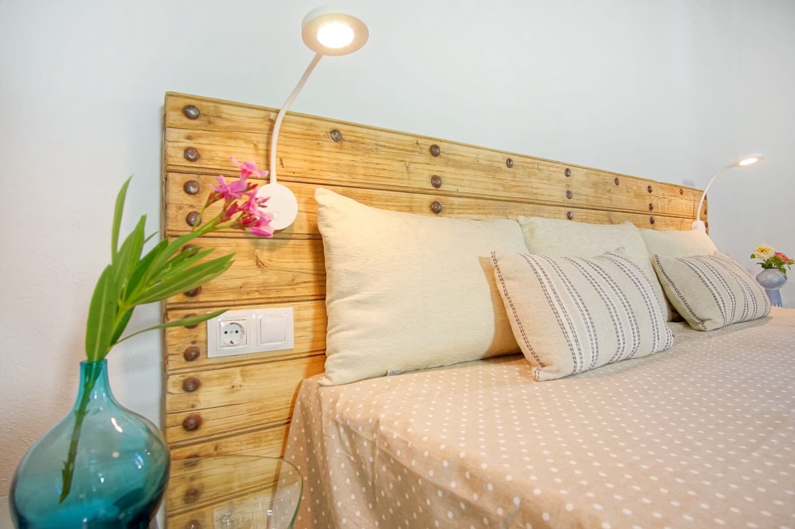 2 bedroom Guesthouse/B & B for holiday rental in Colomera with garage - € 500 (Ref: 9946873)