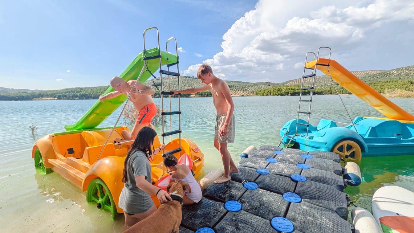 Bungalow na kwatery wakacyjne w Colomera z garażem - 500 € (Ref: 9953455)