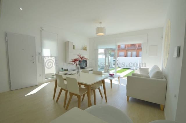 3 quarto Moradia para venda em San Pedro del Pinatar ciudad, San Pedro del Pinatar com piscina - 375 000 € (Ref: 7931879)