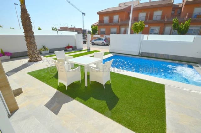 3 quarto Moradia para venda em San Pedro del Pinatar ciudad, San Pedro del Pinatar com piscina - 375 000 € (Ref: 7931879)