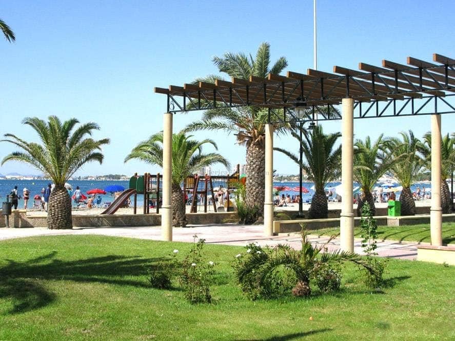 3 quarto Moradia para venda em San Pedro del Pinatar com piscina - 375 000 € (Ref: 7931879)