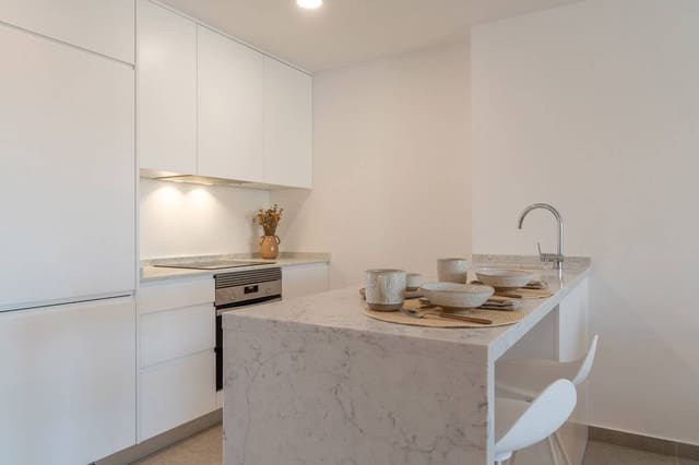 2 bedroom Apartment for sale in Playa Flamenca, Orihuela with pool garage - € 325,000 (Ref: 7931954)