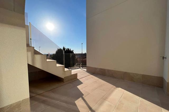 2 Zimmer Apartment zu verkaufen in El Raso, Guardamar del Segura mit Pool Garage - 370.000 € (Ref: 7931958)