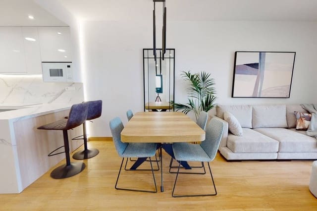 2 makuuhuone Huoneisto myytävänä paikassa Los Balcones - Los Altos, Torrevieja mukana uima-altaan 
autotalli - 279 900 € (Ref: 7931980)