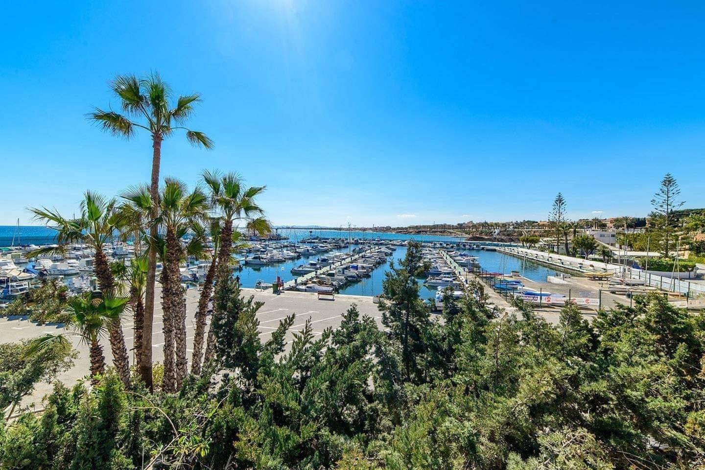 3 bedroom Apartment for sale in Pilar de la Horadada with pool garage - € 460,000 (Ref: 7932101)