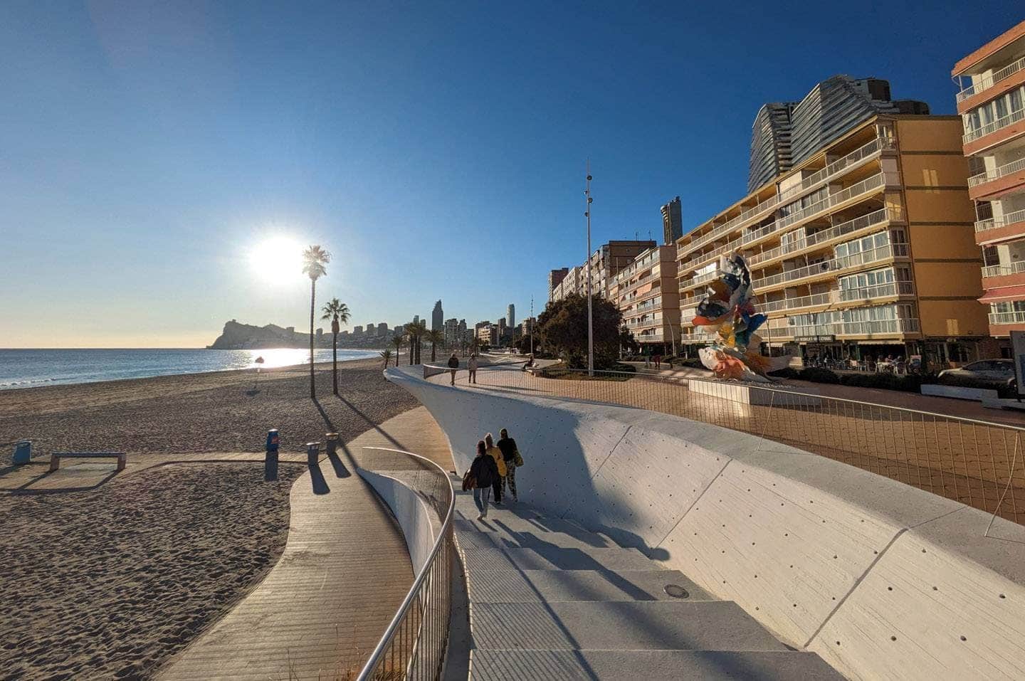 3 makuuhuone Huoneisto myytävänä paikassa Benidorm mukana uima-altaan 
autotalli - 641 250 € (Ref: 7932117)