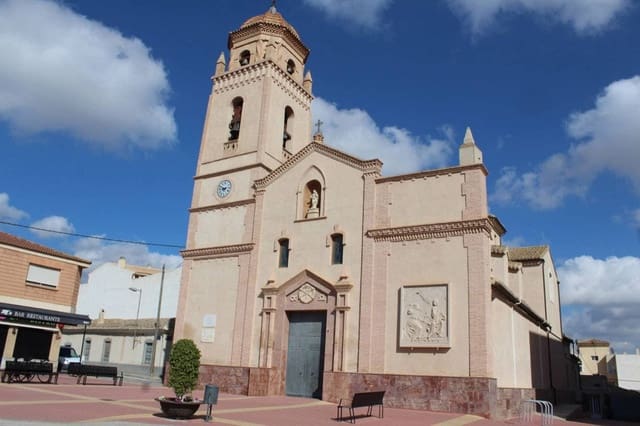 3 bedroom Villa for sale in Sucina, Murcia city with pool garage - € 329,900 (Ref: 7932175)