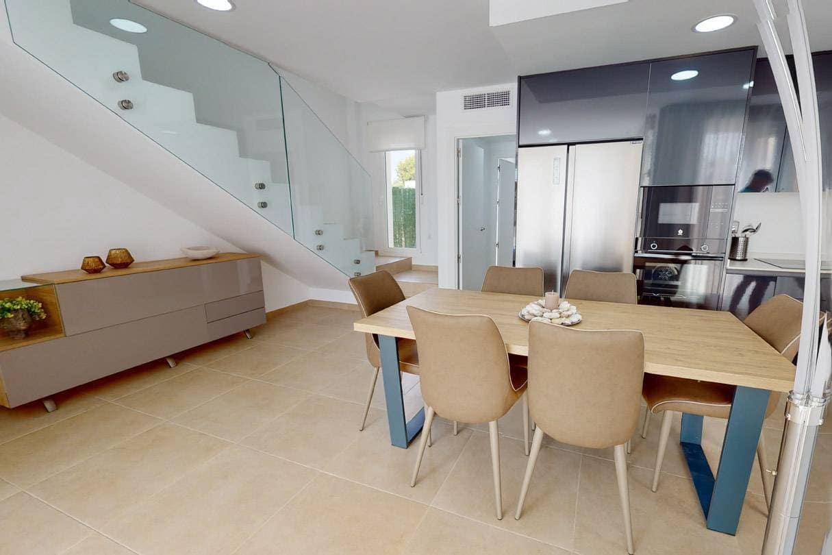 3 Zimmer Villa zu verkaufen in Los Alcazares mit Pool - 384.000 € (Ref: 7932188)