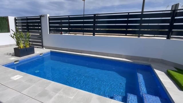 2 bedroom Villa for sale in Ciudad, San Javier with pool garage - € 299,900 (Ref: 8022826)