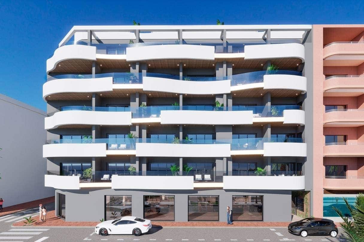 2 bedroom Apartment for sale in Torrevieja with pool - € 339,000 (Ref: 8143164)