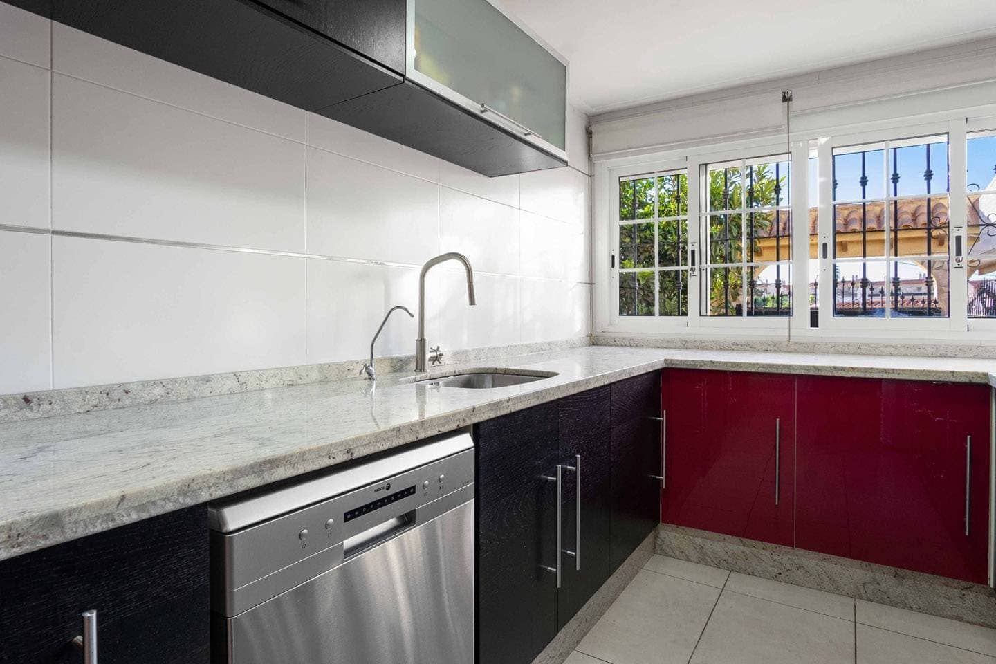 5 slaapkamer Villa te koop in Orihuela Costa met zwembad - € 359.000 (Ref: 8143198)