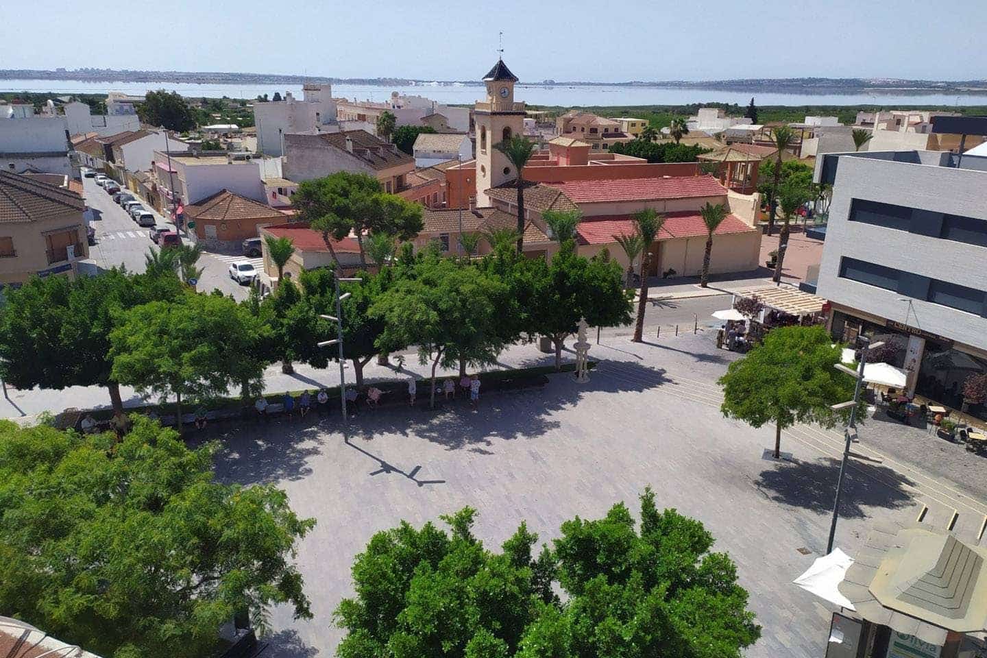 3 sypialnia Willa na sprzedaż w Los Montesinos z garażem - 320 900 € (Ref: 8185478)