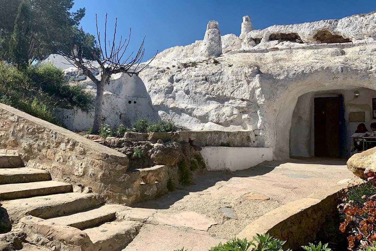 3 bedroom Villa for sale in Rojales with pool garage - € 355,900 (Ref: 8199845)