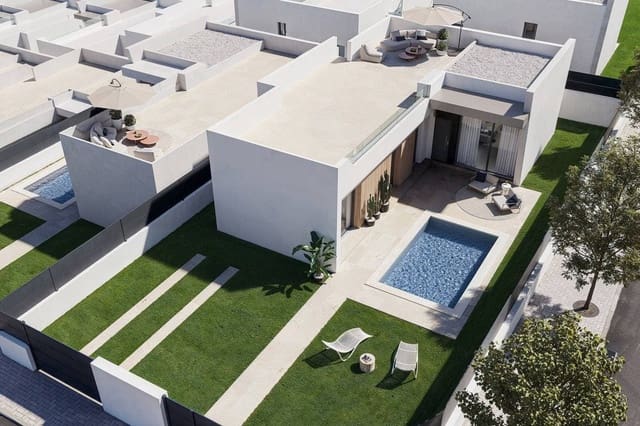 3 bedroom Villa for sale in San Miguel de Salinas with garage - € 429,900 (Ref: 8229707)