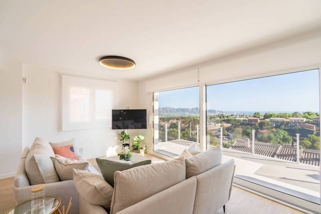 3 makuuhuone Omakotitalo myytävänä paikassa La Nucia Pueblo  , La Nucia mukana uima-altaan 
autotalli - 439 000 € (Ref: 8293632)