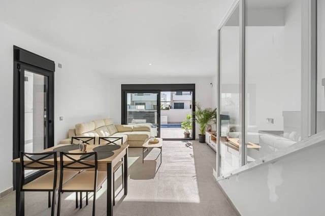 3 soveværelse Byhus til salg i Almoradí med swimmingpool garage - € 299.000 (Ref: 9509784)