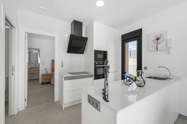 3 soveværelse Byhus til salg i Almoradí med swimmingpool garage - € 299.000 (Ref: 9509784)