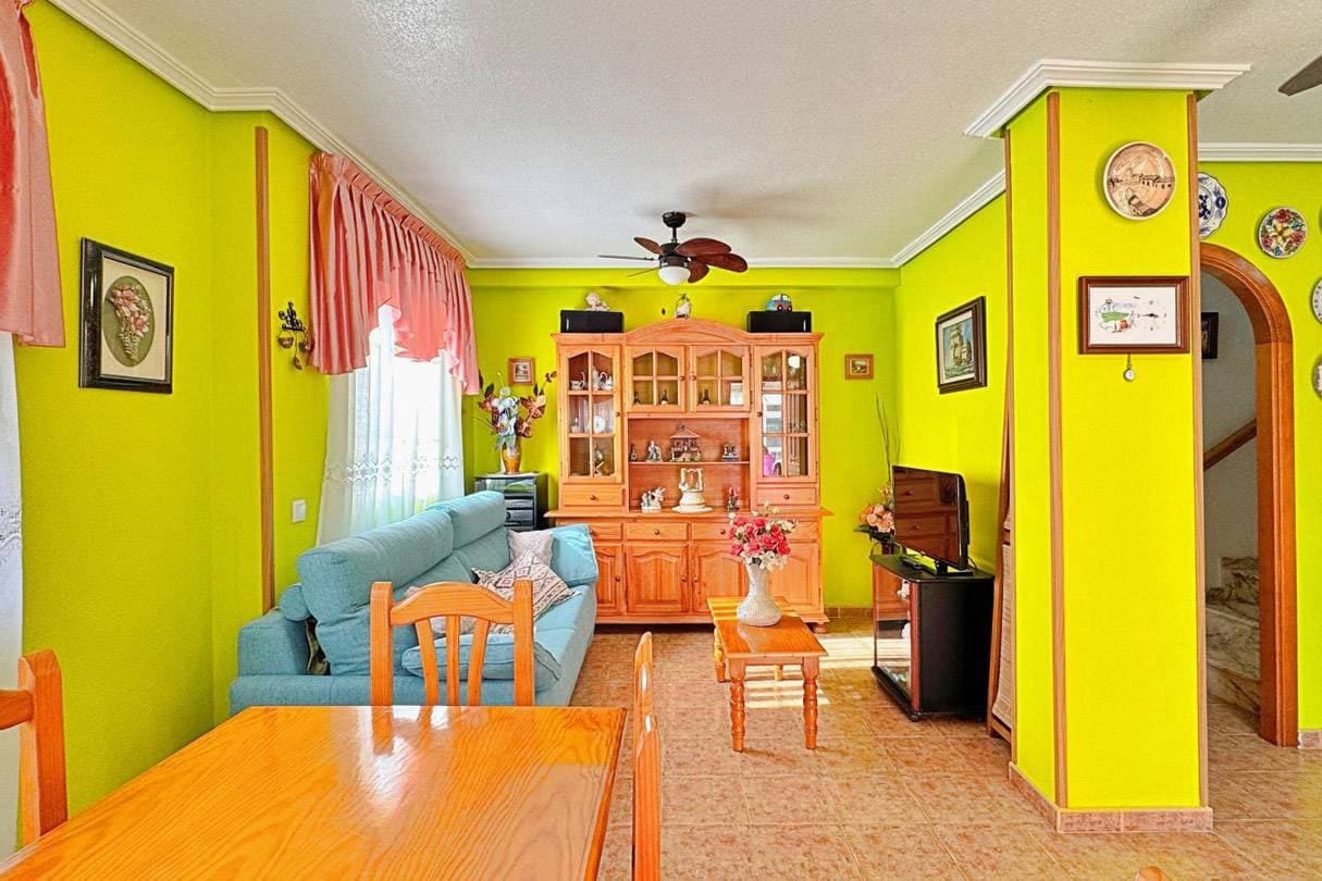 2 slaapkamer Huis te koop in Orihuela Costa met zwembad garage - € 189.000 (Ref: 9509793)