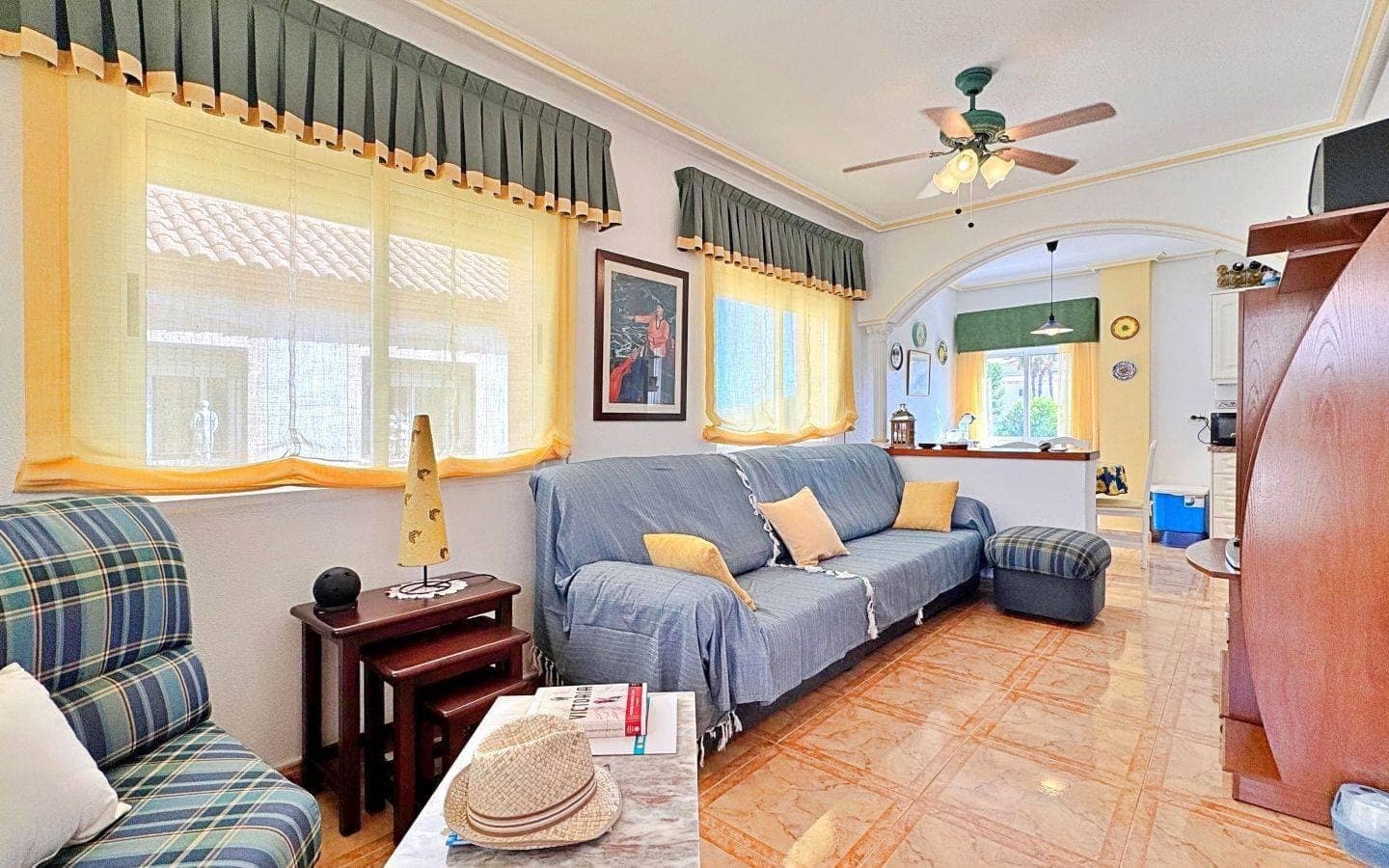 2 slaapkamer Appartement te koop in Orihuela Costa met zwembad - € 225.000 (Ref: 9509795)