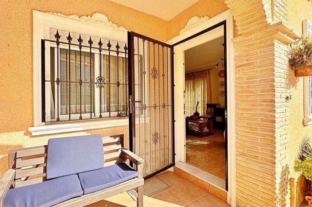 3 Zimmer Haus zu verkaufen in Villamartin, Orihuela mit Pool - 275.900 € (Ref: 9509797)