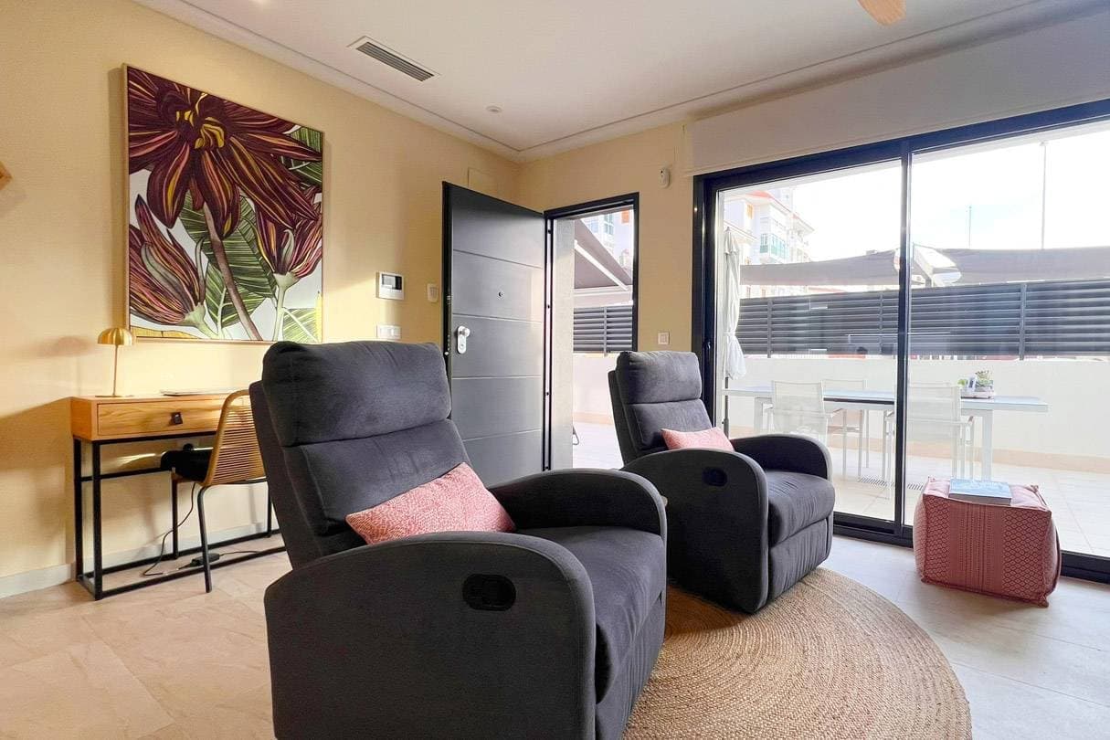 2 soveværelse Lejlighed til salg i La Mata med swimmingpool garage - € 295.000 (Ref: 9509800)