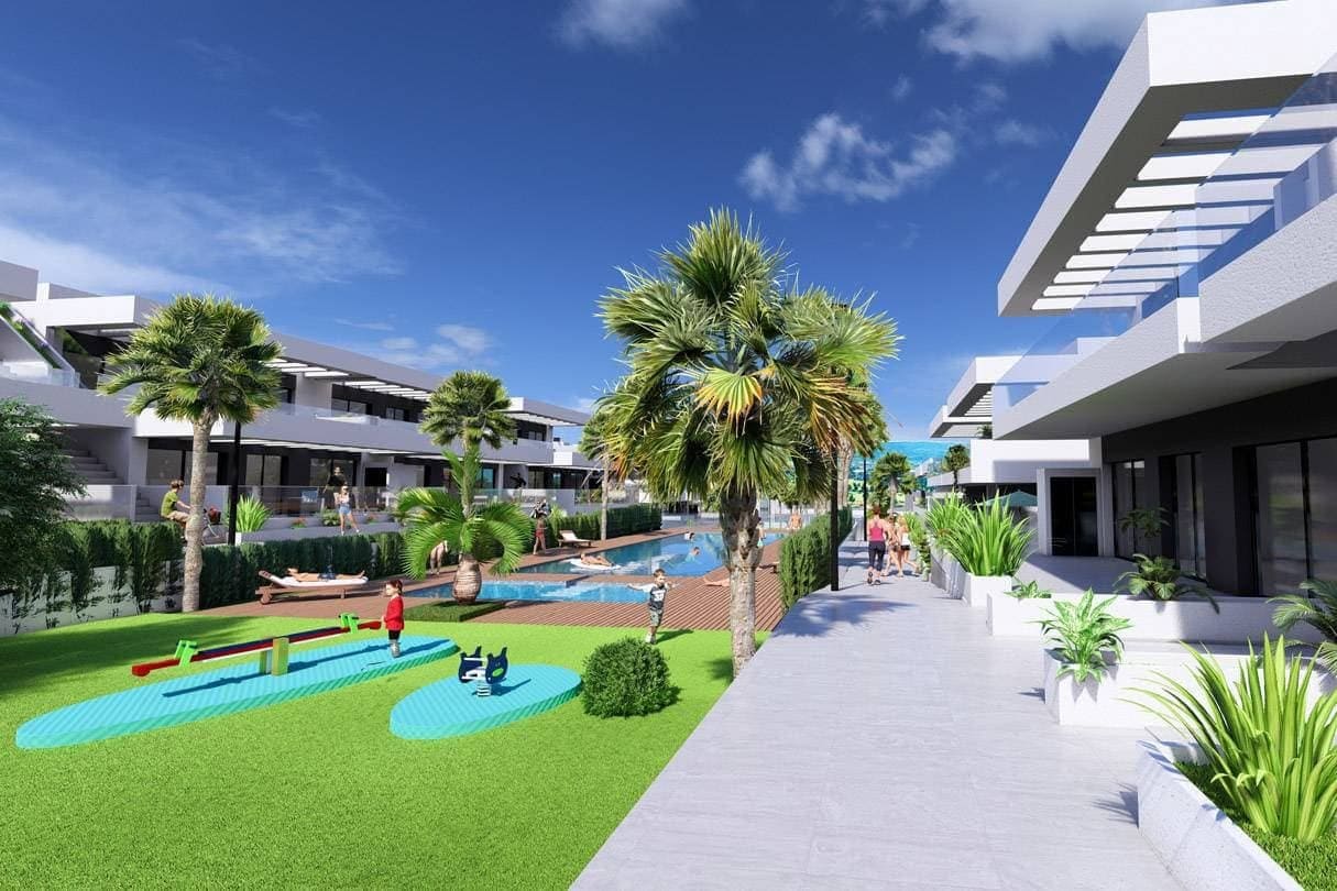 Apartamento de 2 habitaciones en Algorfa en venta con piscina garaje - 295.000 € (Ref: 9509811)