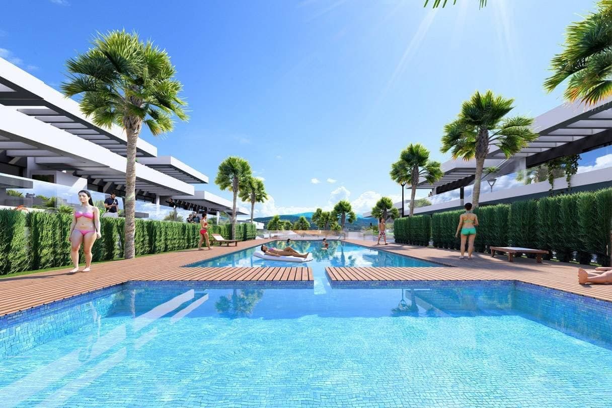 Apartamento de 2 habitaciones en Algorfa en venta con piscina garaje - 295.000 € (Ref: 9509811)