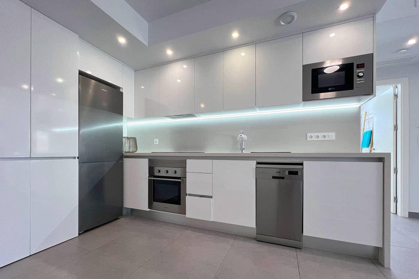 2 quarto Apartamento para venda em Orihuela Costa com piscina garagem - 290 000 € (Ref: 9509825)