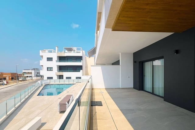 3 bedroom Apartment for sale in Benijófar with pool - € 328,000 (Ref: 9509837)