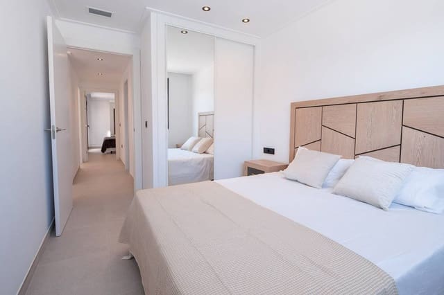 3 slaapkamer Villa te koop in La Marina, Elche / Elx met zwembad garage - € 392.000 (Ref: 9509843)