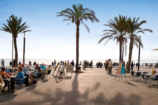 2 camera da letto Appartamento in vendita in Centro - Muelle Pesquero, Torrevieja con piscina garage - 295.000 € (Rif: 9509849)