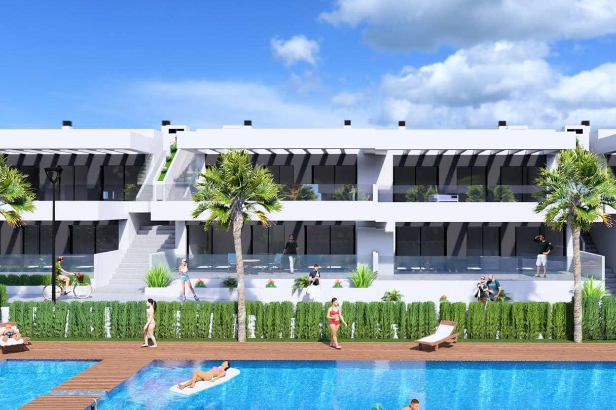 2 bedroom Apartment for sale in Algorfa with pool garage - € 261,000 (Ref: 9509852)