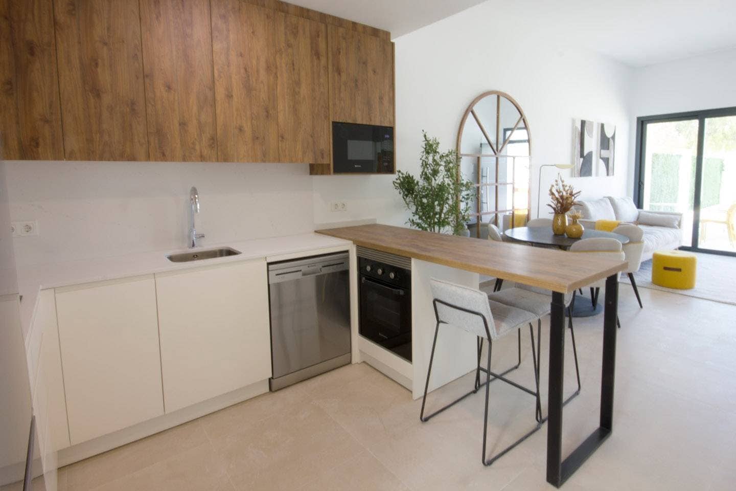 2 bedroom Apartment for sale in Rojales with pool garage - € 239,900 (Ref: 9509856)