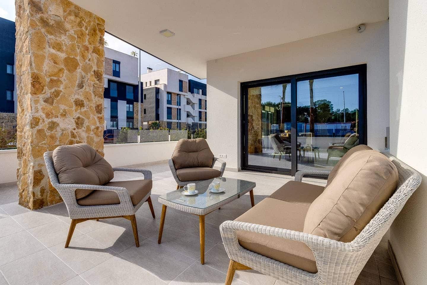 2 slaapkamer Appartement te koop in Torrevieja met zwembad garage - € 274.000 (Ref: 9509862)