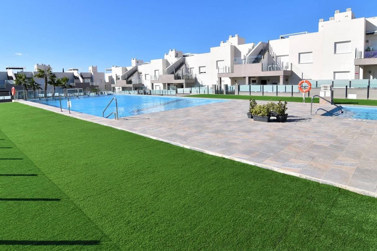 3 soveværelse Lejlighed til salg i San Miguel de Salinas med swimmingpool garage - € 277.700 (Ref: 9509897)