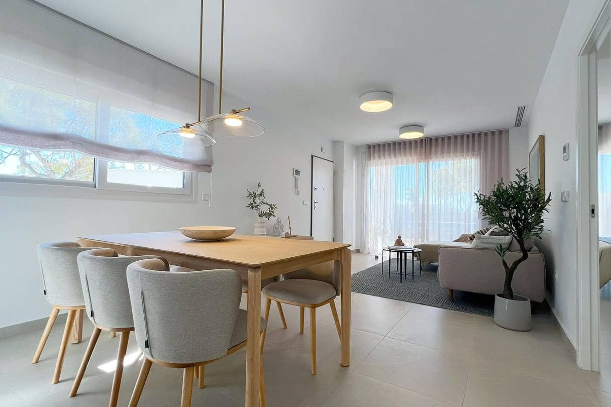 Apartamento de 3 habitaciones en Pilar de la Horadada en venta con piscina garaje - 379.000 € (Ref: 9509934)