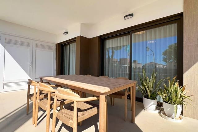 3 bedroom Apartment for sale in Pilar de la Horadada ciudad, Pilar de la Horadada with pool garage - € 379,000 (Ref: 9509934)